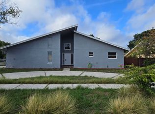 2181 Chaparral Way, Dunedin, FL 34698