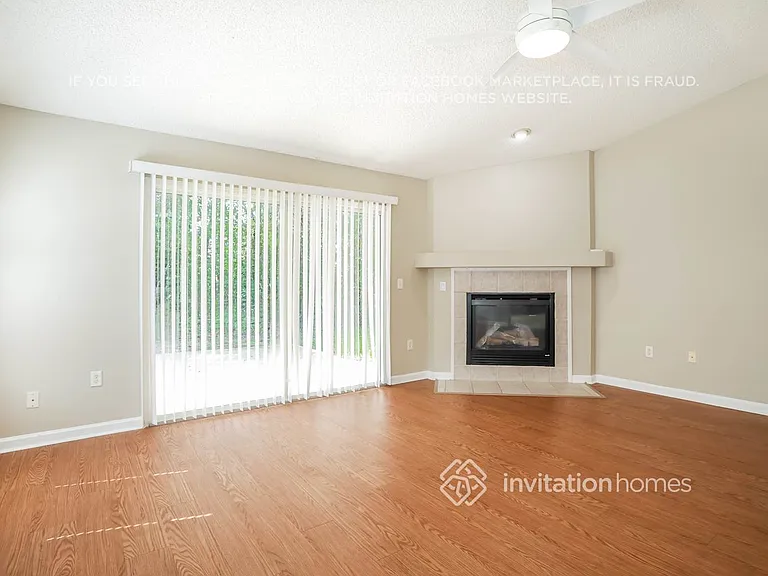 1807 Moss Creek Dr — Photo 4