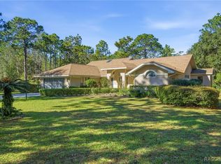 3755 W Douglasfir Cir, Beverly Hills, FL 34465