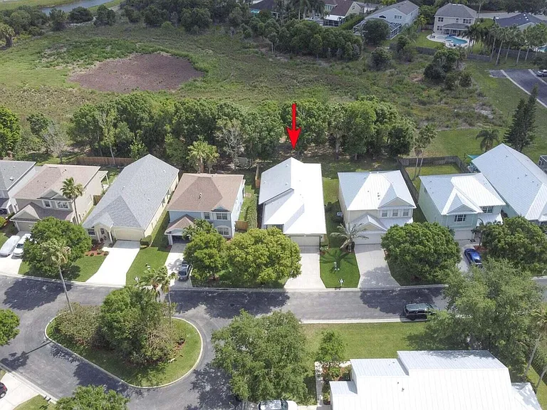 3129 SW Solitaire Palm Dr — Photo 30