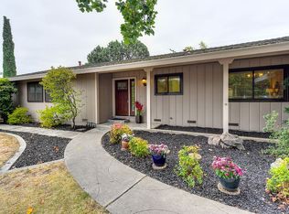 3984 Rochdale Dr, Carmichael, CA 95608