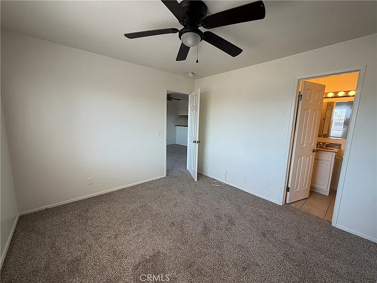 1212 Termino Ave #303 — Photo 7
