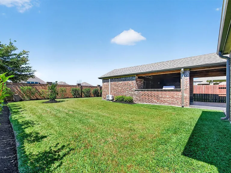 12322 Sabine Point Dr — Photo 43
