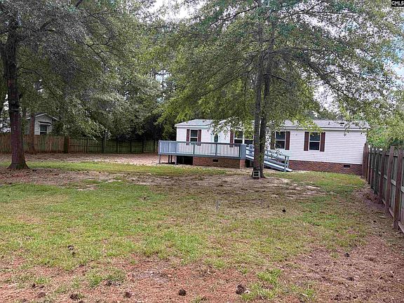 2nd image of 237 Woodcrest Ln