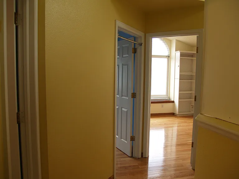 2419 S Gray Dr — Photo 60