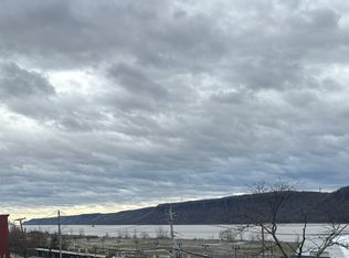 137 Southside Ave APT 2S, Hastings On Hudson, NY 10706