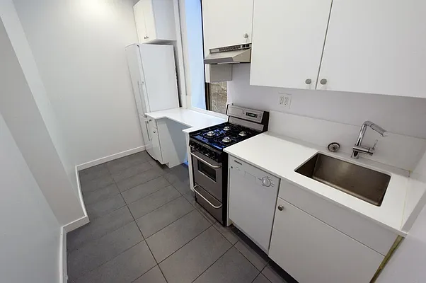 Rented by Aether Property Group | media 21