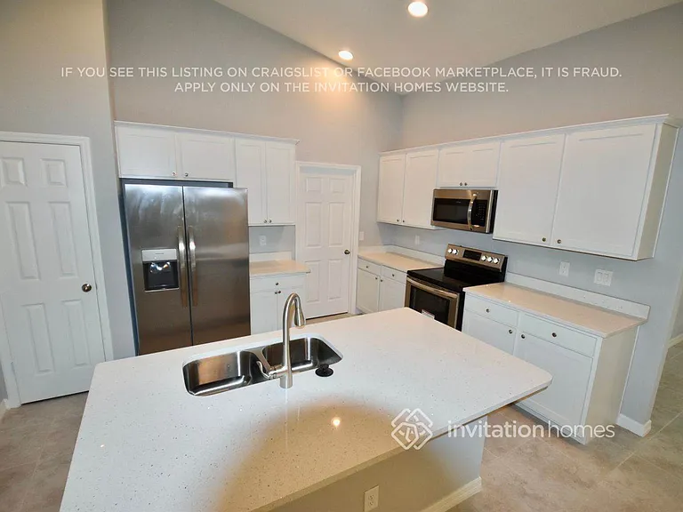 26187 Barcelos Ct — Photo 3