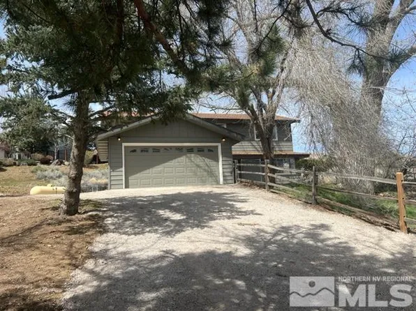 105 Cheyenne Dr, Reno, NV 89521