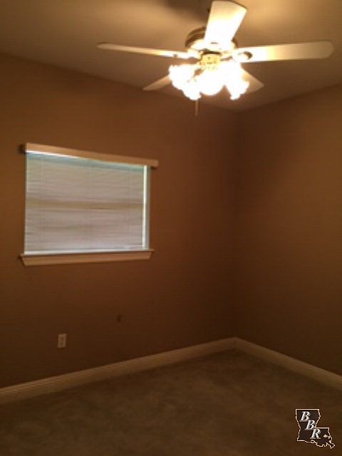 1st image of 102 Newsom Dr