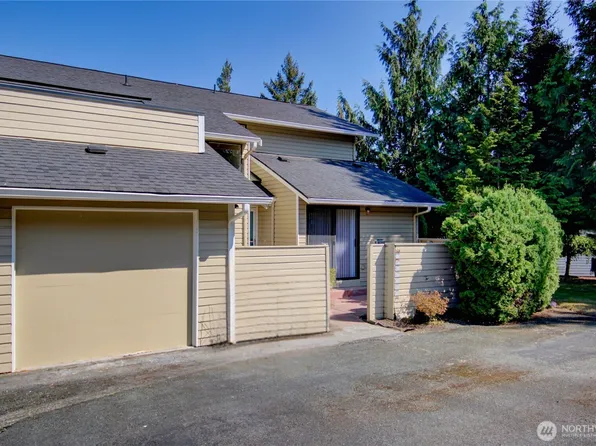2630 Club Court #101, Mount Vernon, WA 98273