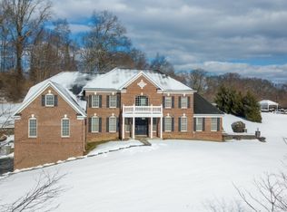 1 Ridgeline Dr, Long Valley, NJ 07853