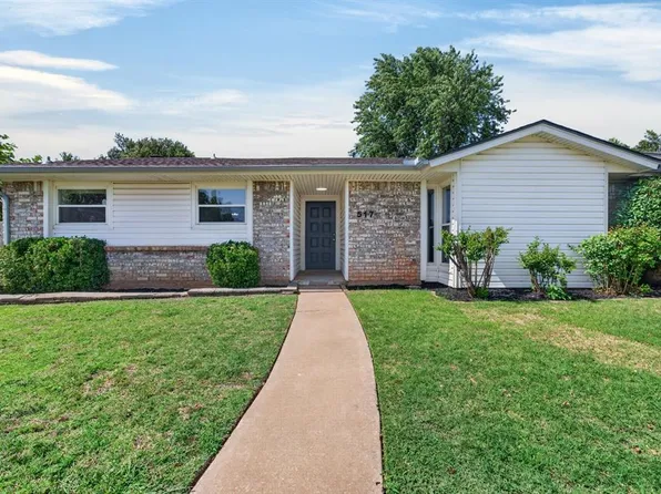 517 NW 139th St, Edmond, OK 73013