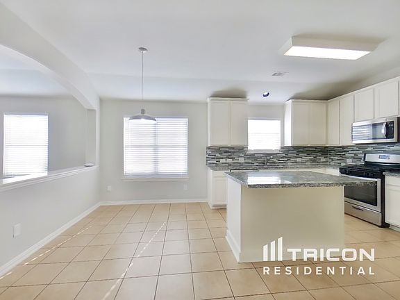 4th image of 10818 Harston Dr