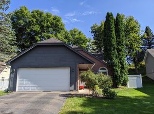 6129 Concord Hill Ln, Minnetonka, MN 55345