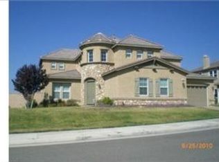 16222 Perrin Cir, Riverside, CA 92503