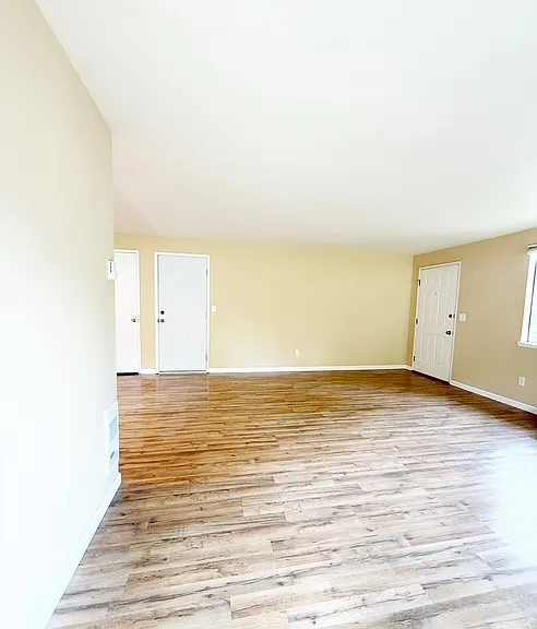 2707 SE Sedgwick Rd — Photo 7