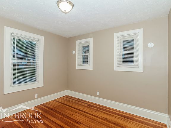 4th image of 1820 Sterling Ave