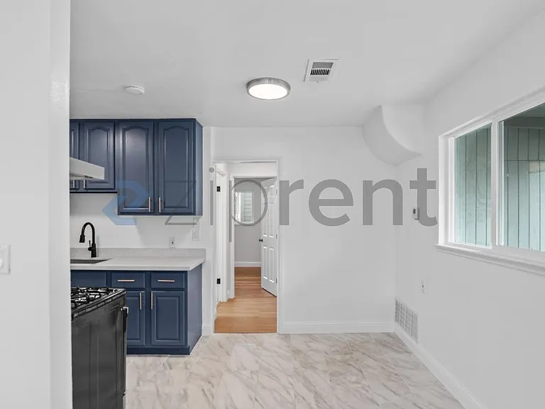 3579 Galindo St — Photo 10