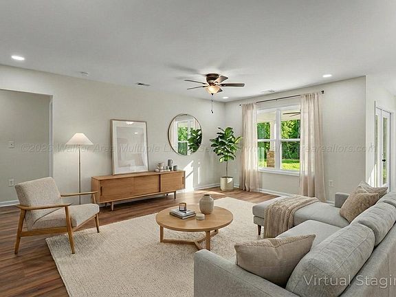 3rd image of 9 Randolph Cv