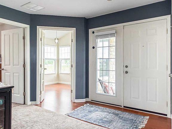 3rd image of 6858 Kinsale Ln