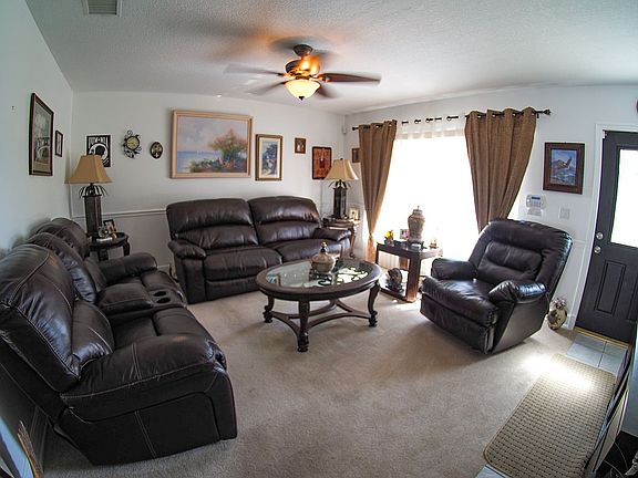 4th image of 1450 SE Delene Ct