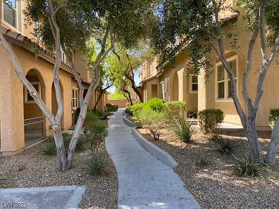 3rd image of 8433 Insignia Ave Unit 104
