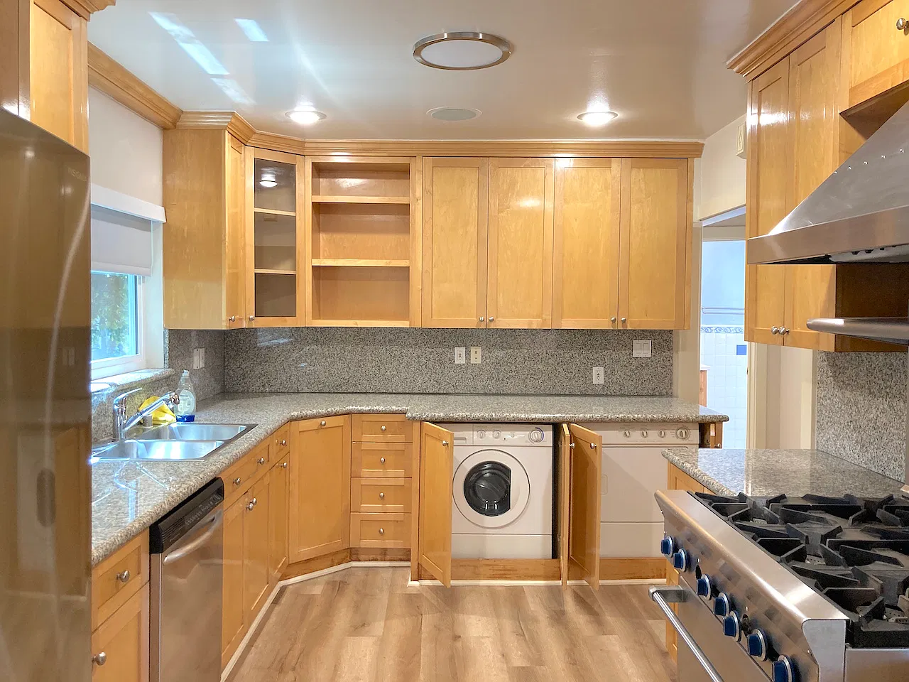 2 bed, 1300 sqft, $3,800 — Photo 4