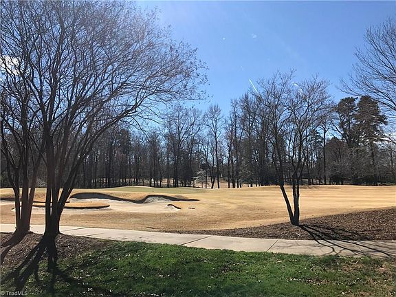 5th image of 107 Glenbrook Spg