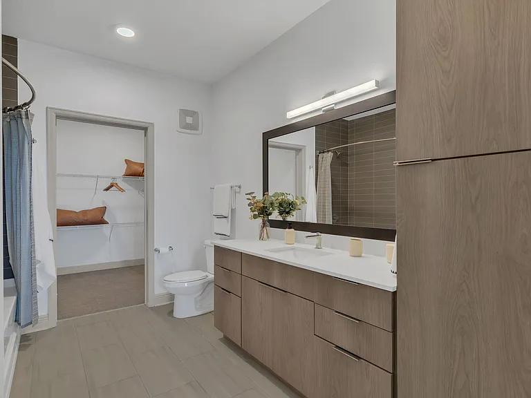 AVERE SOUTHSIDE QUARTER — Photo 13