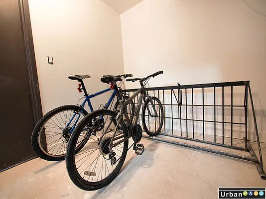 Rented by Aegis Realty Management Corp | media 35