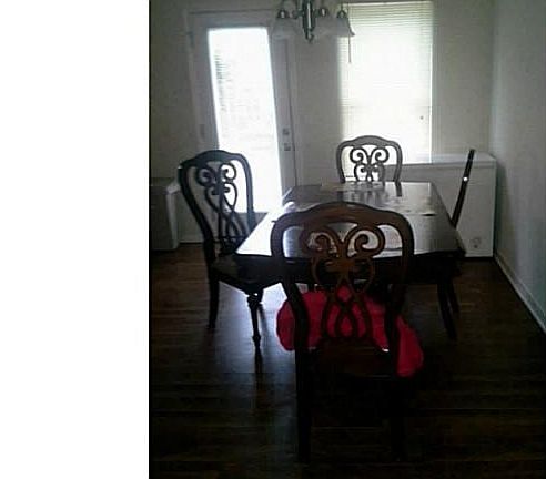 5th image of 810 Kallamdale Ct