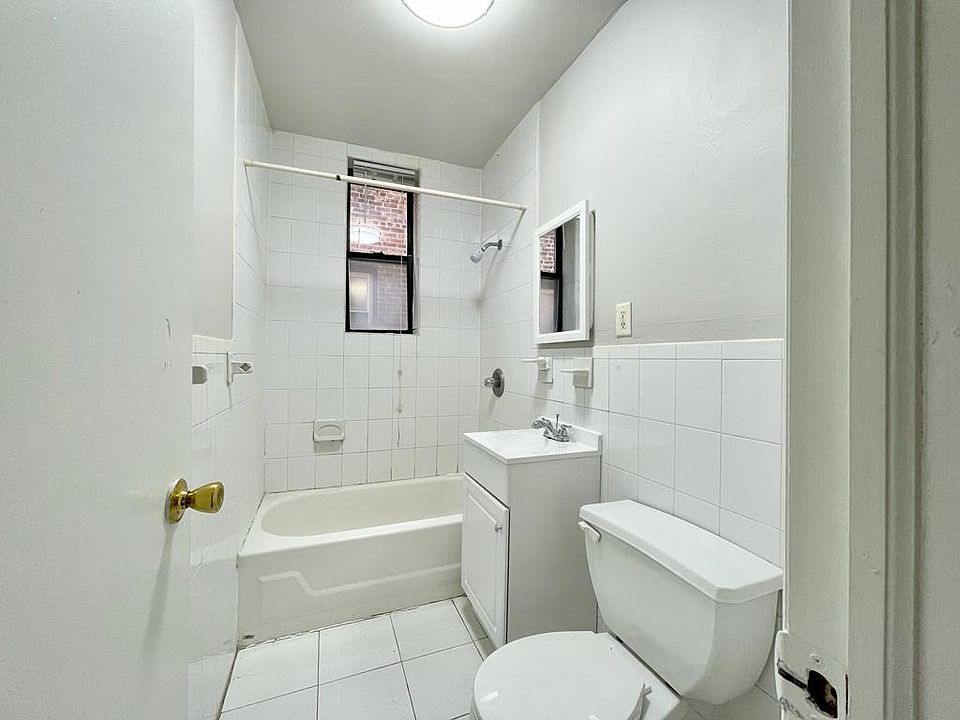 2nd image of 110 61st St #24A
