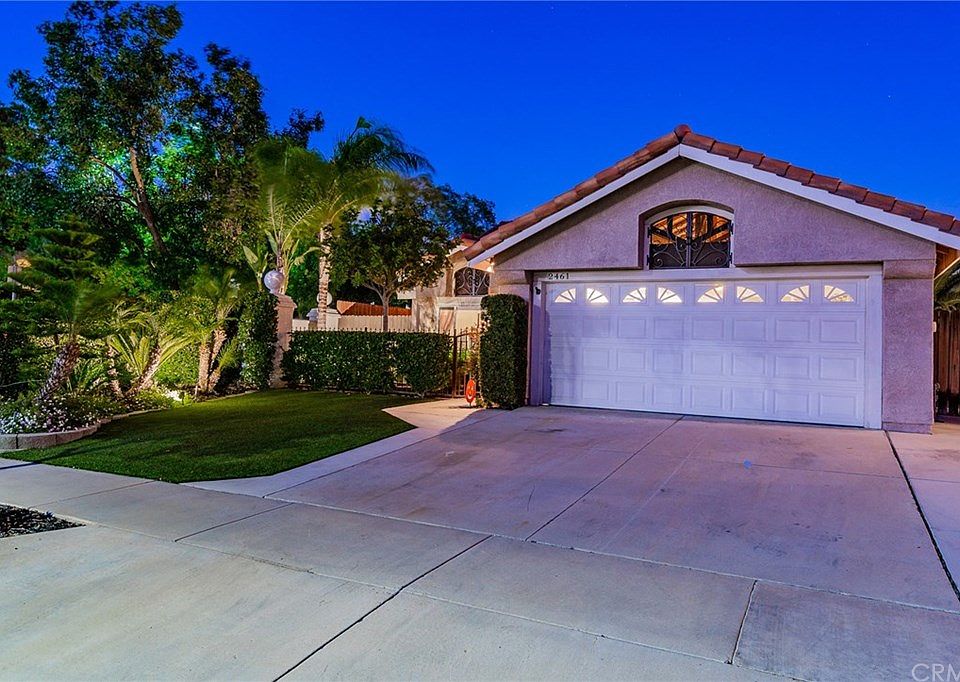 1st image of 2461 Kennedy Dr