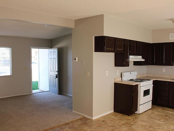 4th image of 225 W Jahns Pl