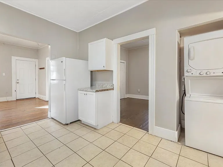 1708 Lennox Ct — Photo 13