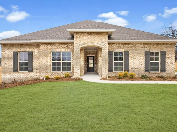 103 Coldwater Creek Cir, Clinton, MS 39056