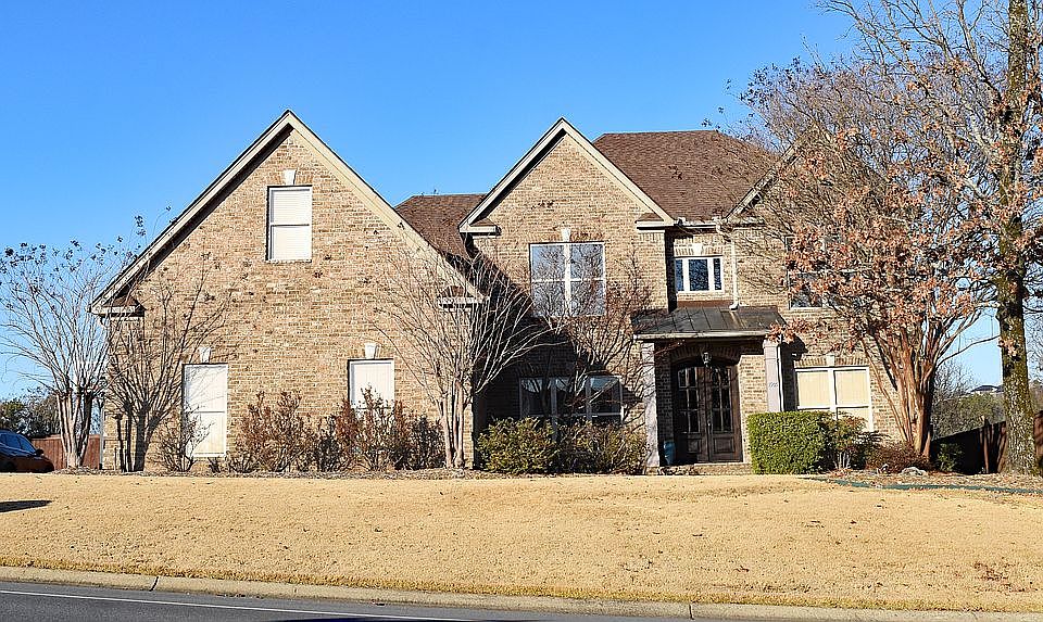 1st image of 1905 Wellington Village Rd