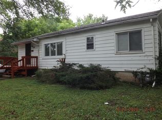 7129 College Ave, Kansas City, MO 64132
