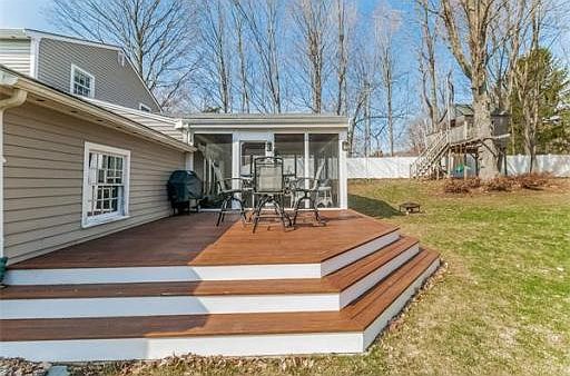 4th image of 15 Spillers Ln