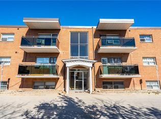 264 Oakdale Ave #102, Saint Catharines, ON L2P 2K4