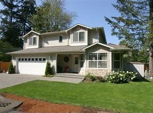 15420 Linden Ave N, Shoreline, WA 98133