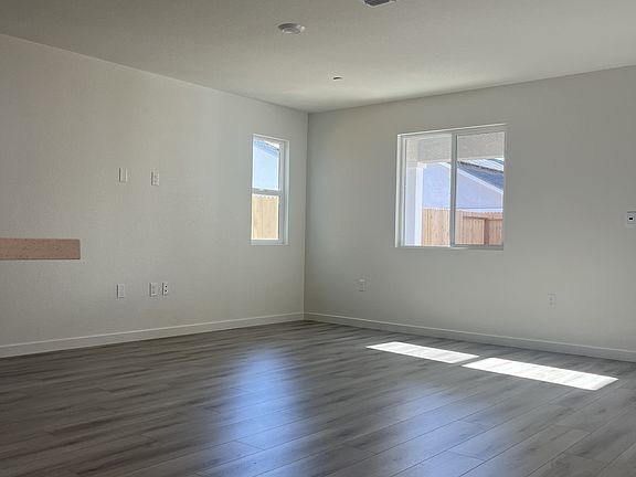 3rd image of 2196 Orlin Dr