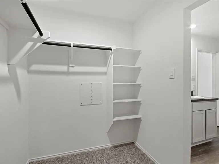 14207 Yellow Jacket Ct — Photo 12