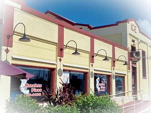 2nd image of 408 Tamiami Trl Unit 112
