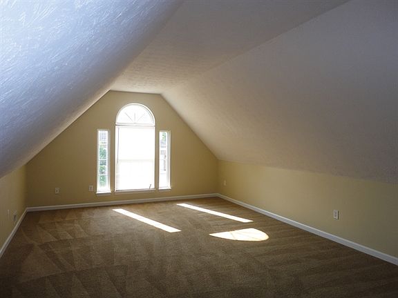 5th image of 6521 Waterstone Dr