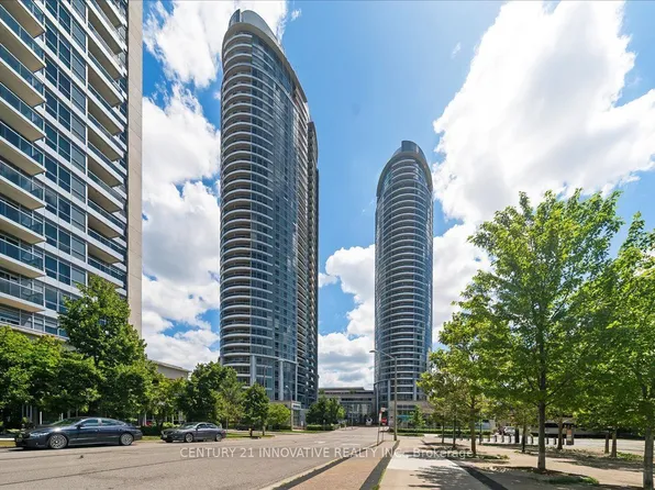 125 Village Green Sq #3501, Toronto, ON M1S 0G3