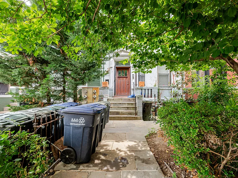 3415 Brown St NW #EB — Photo 15