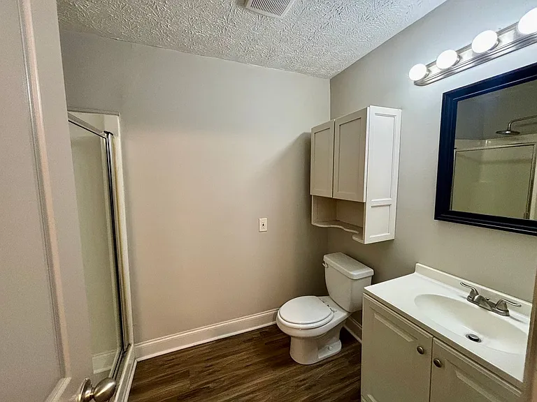 1791 Harbins Rd — Photo 16