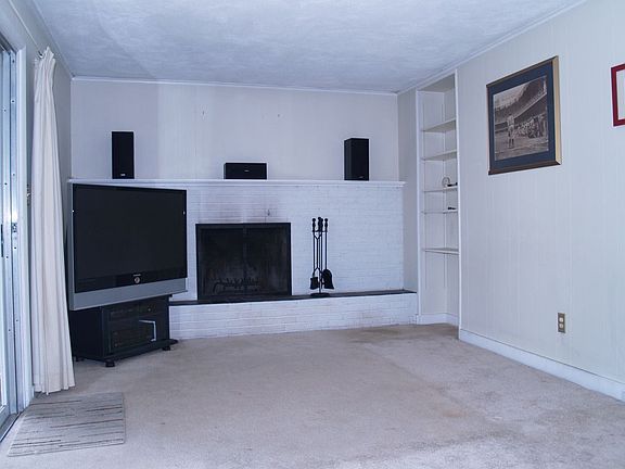 First Floor Family Room w/Fireplace